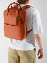 Sac à Dos Business Flandres 2 Compartiments Cuir Etrier Orange flandres EFLA8272-vue-porte